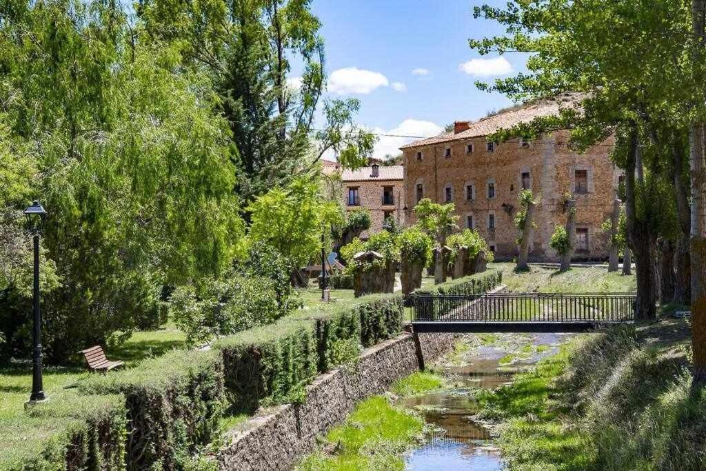 Apartamento Creativo Villa Rubei Villarroya de los Pinares 外观 照片